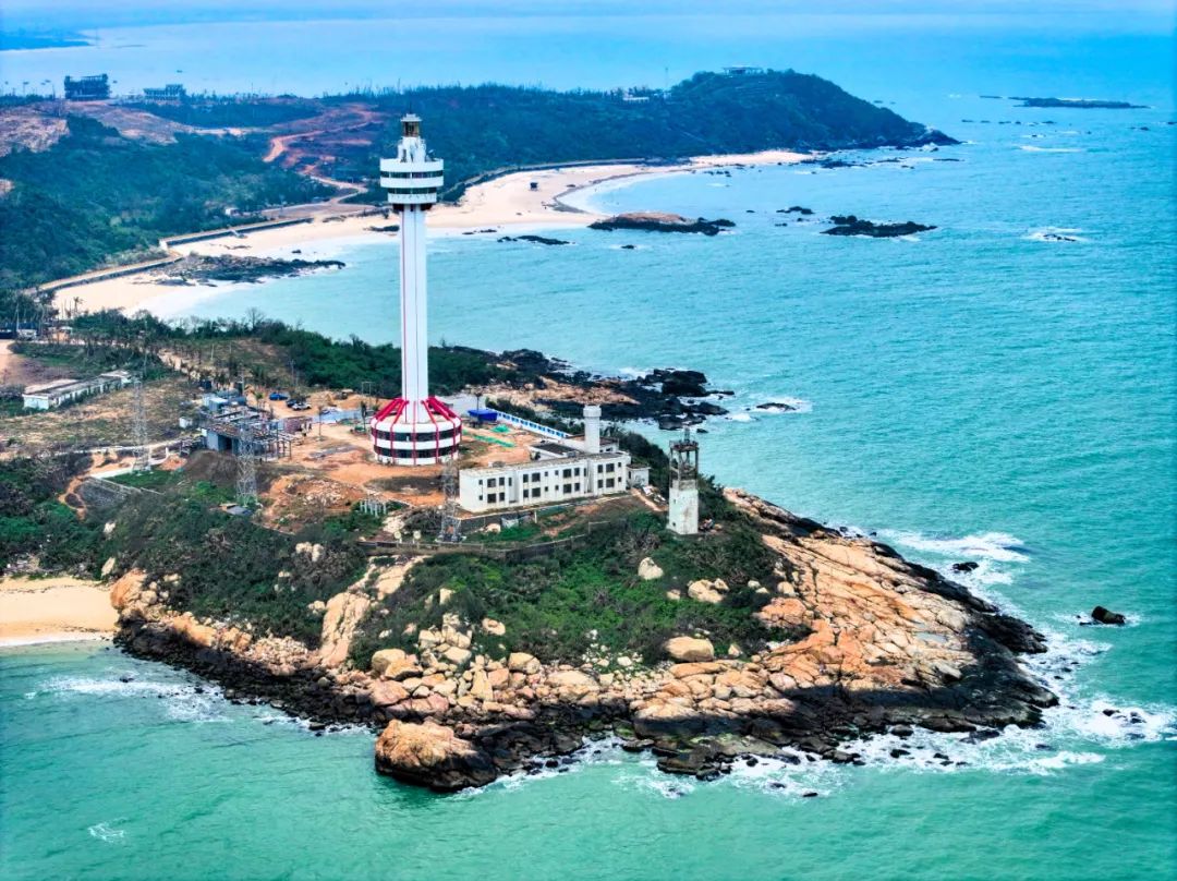 卷不动的年轻人,开始找个村子躺平了